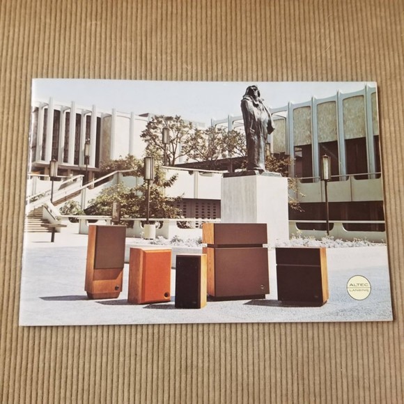 Original 1978 Altec Lansing Hi-Fi Family catalog - Picture 2 of 9